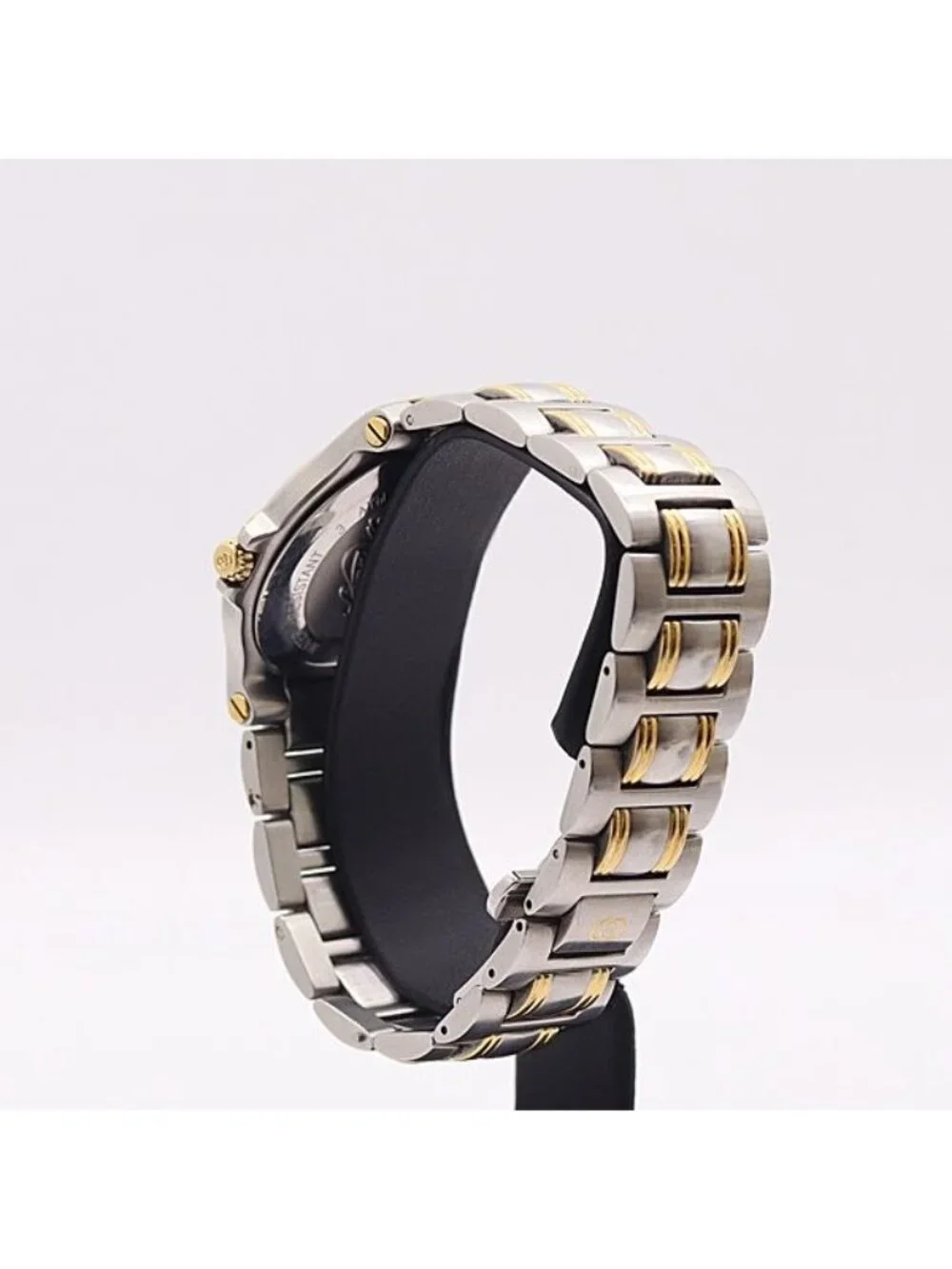 Gucci Quartz Date Gold Dial Watch